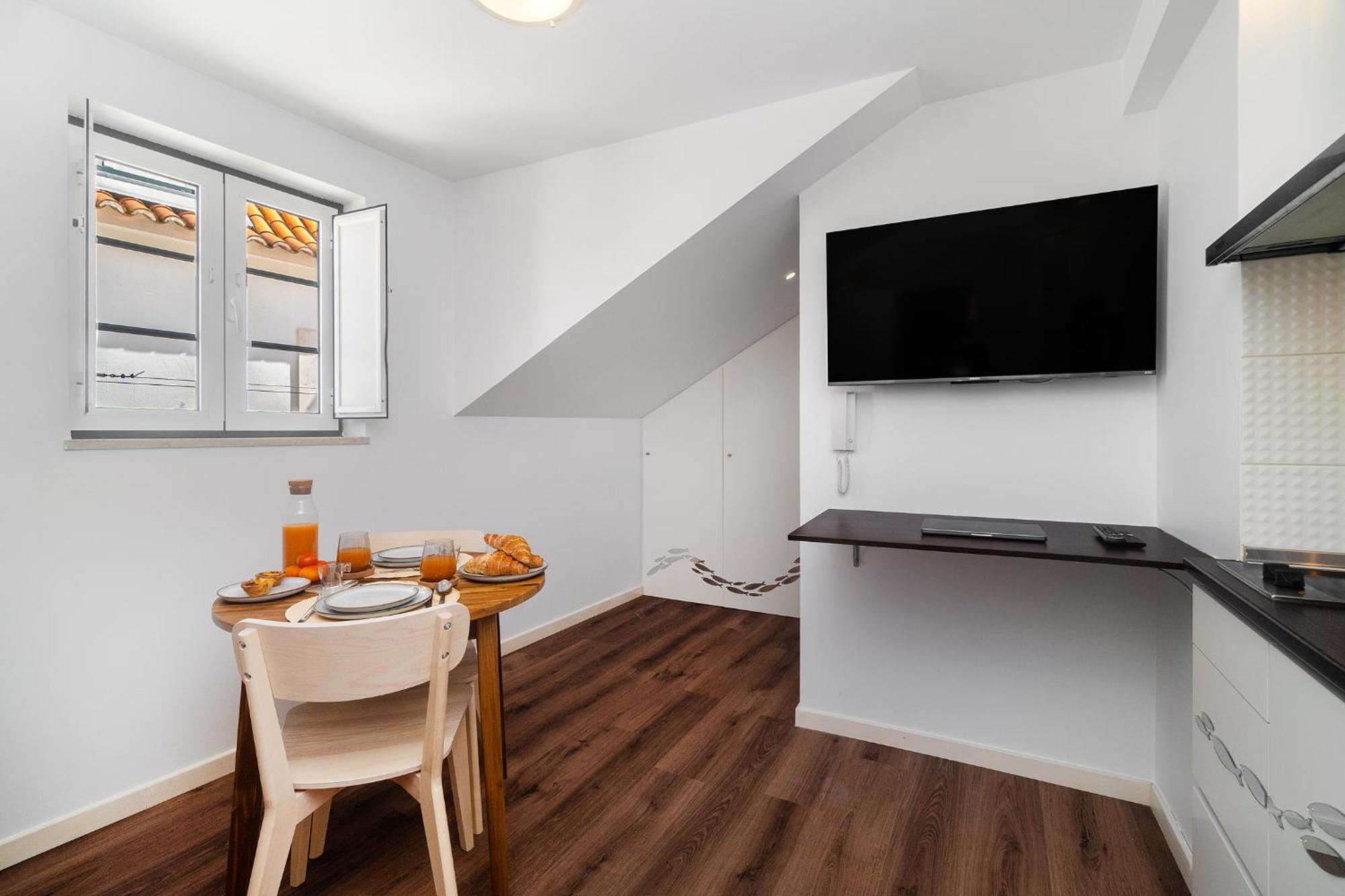 Whome Alfama Studio Prime Location Explore Lisbon W/ Style Bagian luar foto